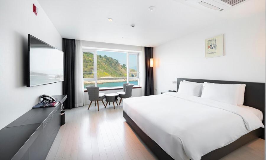 Yeosu Hotel Haven Esterno foto